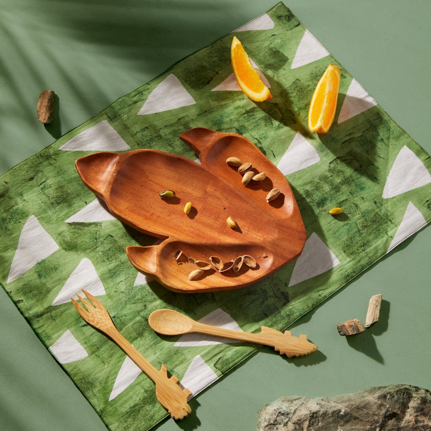 Tyrannosaurus Rex Plate – Accompany
